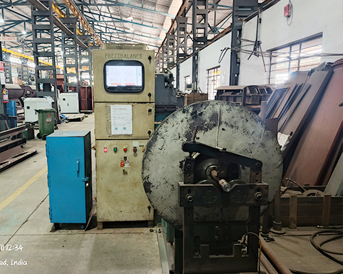 Horizontal Dynamic Balancing Machine