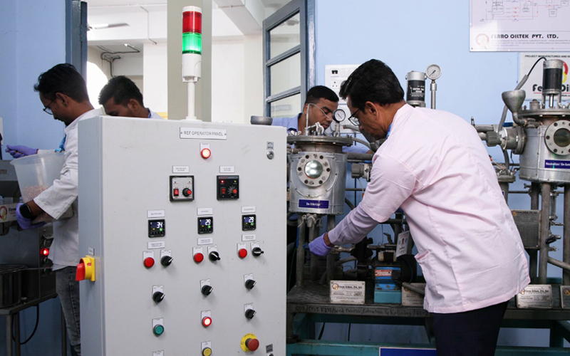 Ferro Oiltek — Pesquisa e Desenvolvimento